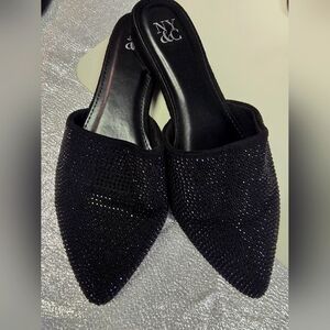 NEW YORK & COMPANY Maxwell flat Shoes size 7.5